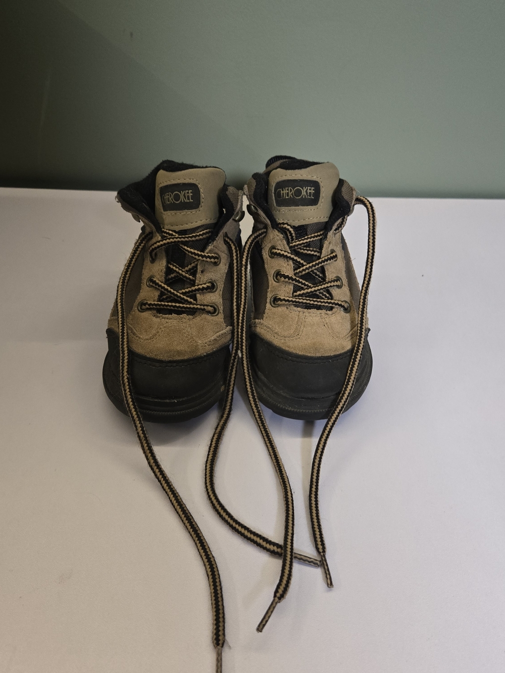 Vintage Cherokee Toddler Hiking Boots | Tan Suede | Size 7.5 Kids